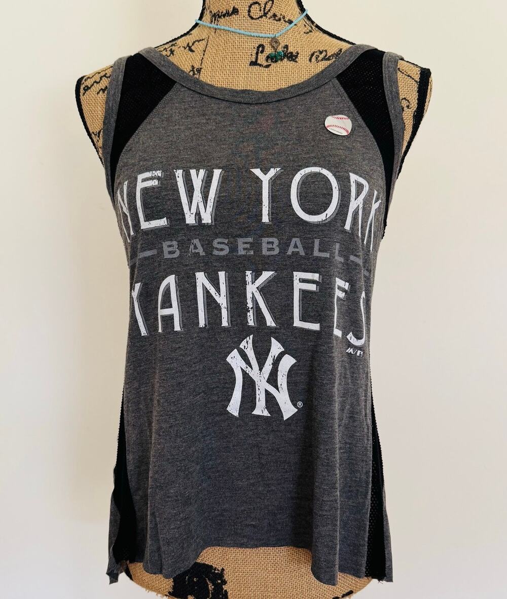 MLB NY New York Yankees Basebal Bronx Bomber Women Open Back Mesh Tank Top S NEW